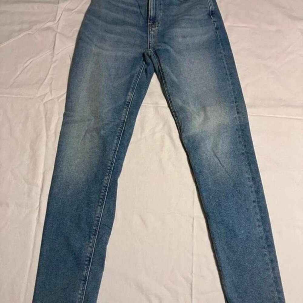 American Eagle Outfitters Women’s Size 000 stretch mom jeans
